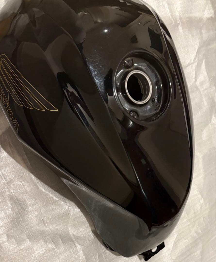 cb400sf revo nc42 タンク