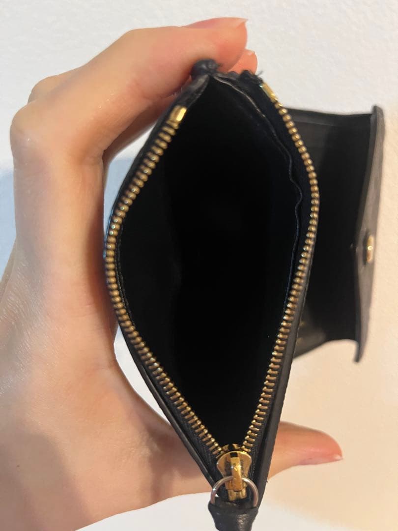 LOUIS VUITTON ポルトフォイユ　ヴィクトリーヌ　黒