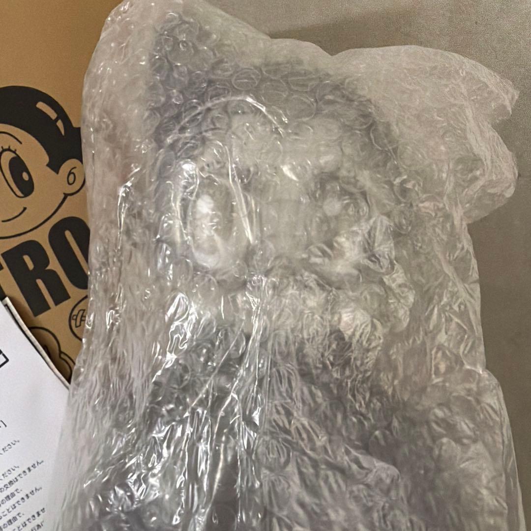 アストロボーイ シルバーフィギュア 新品　エアクッション材未開封