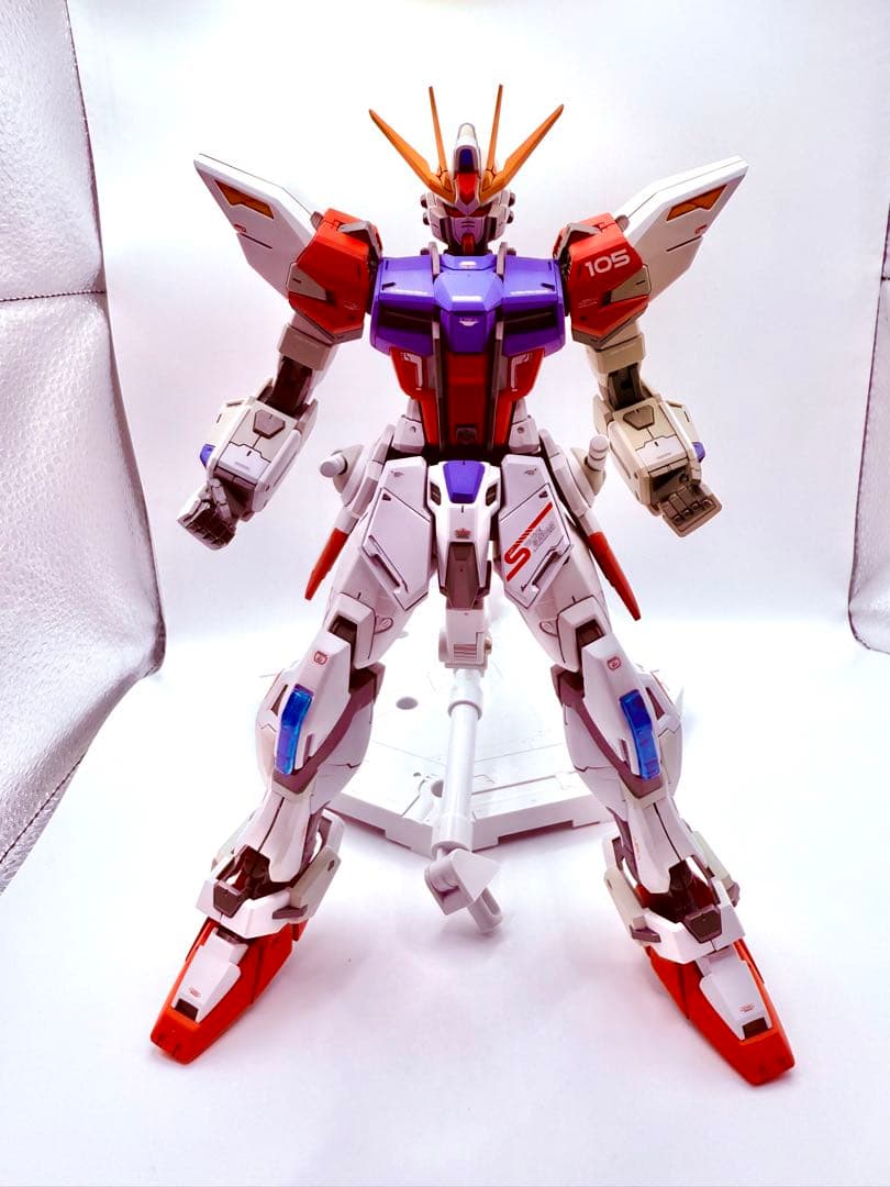 MG スタービルドストライク　【塗装完成品】