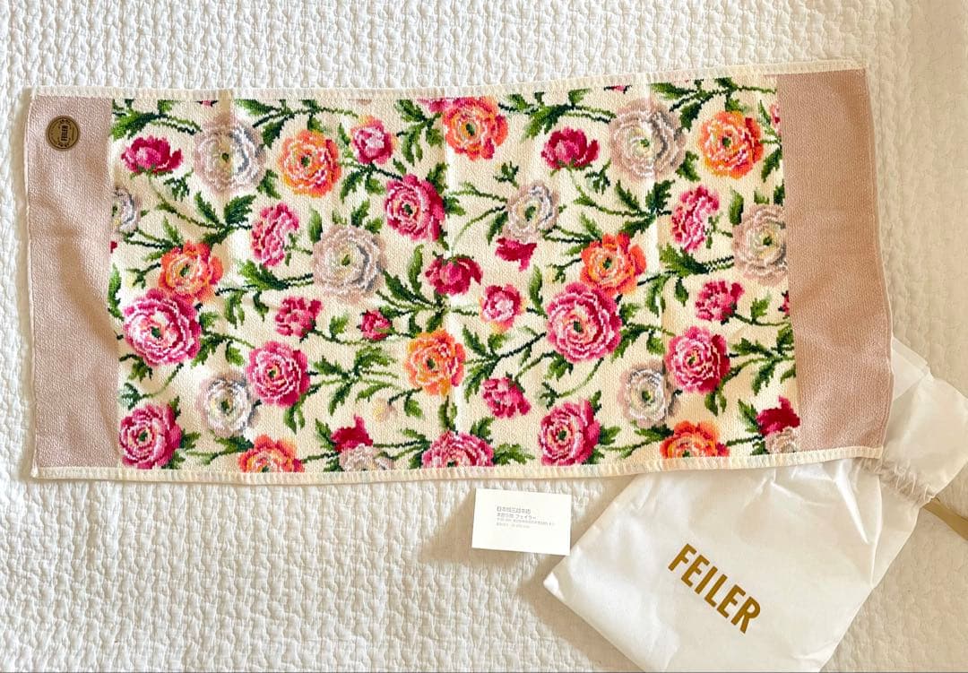 フェイラー　フェイスタオル　ピンク花　クリーム色系