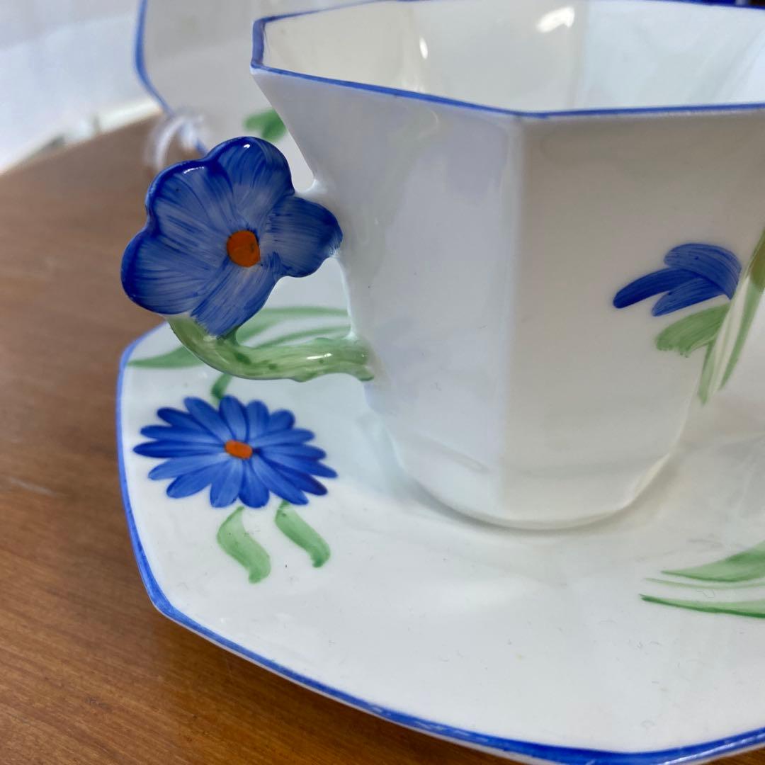 メルバ　ブルーフラワー　フラワーハンドル　カップ　ソーサー　プレート　トリオ