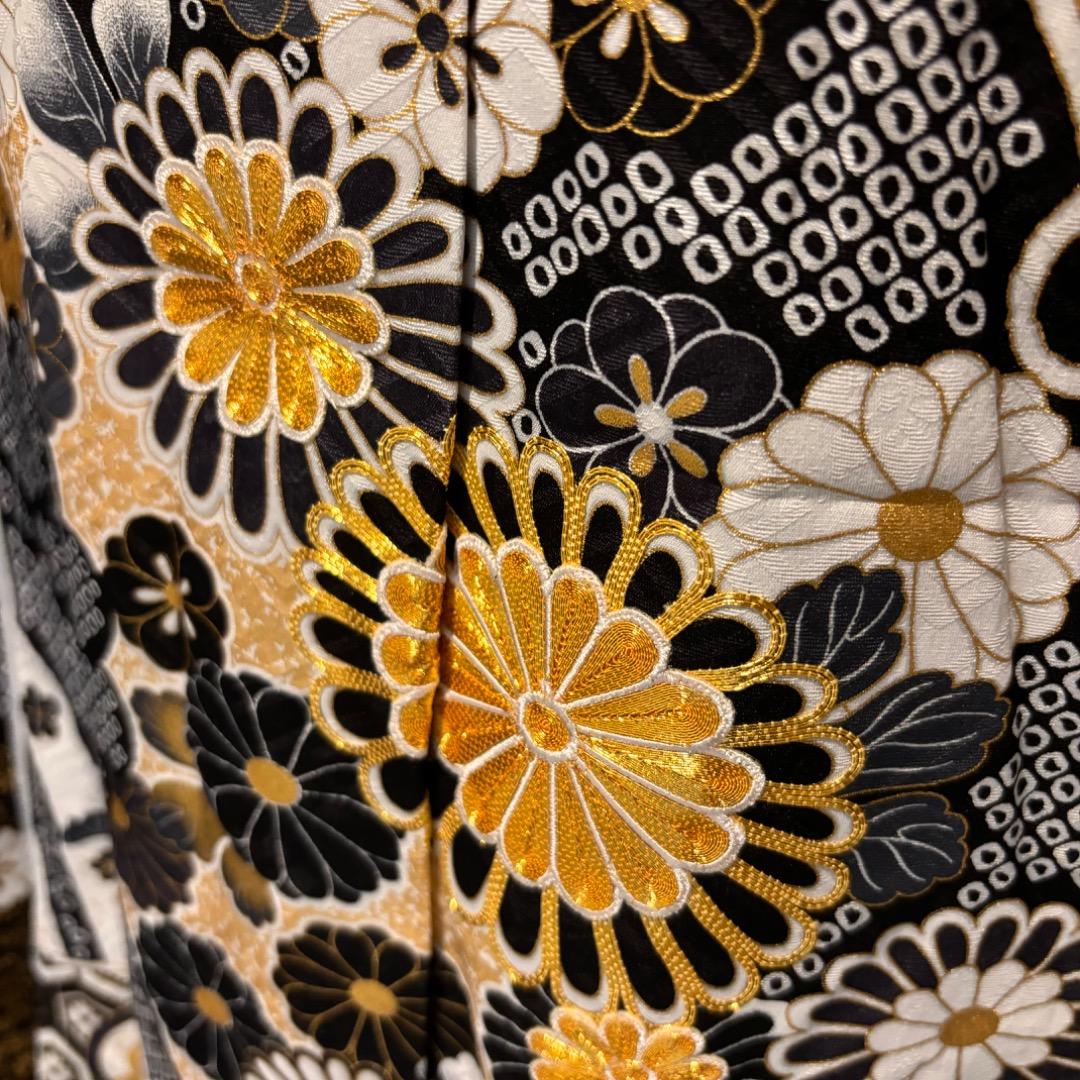 振袖のみ　新品、未使用✨　未仕立て　黒地　地紋　金駒刺繍　逸品　振袖　振り袖