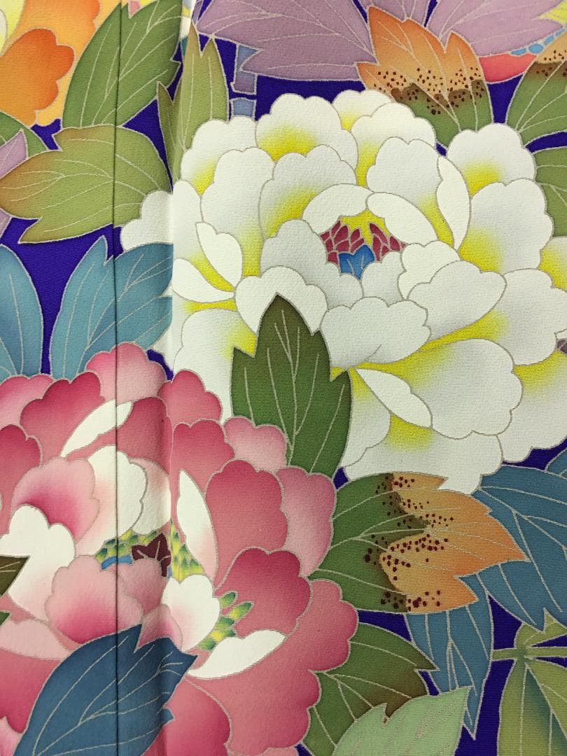 売り切り 青紫 手描き友禅 笹 牡丹 鴛鴦 振袖 落款あり