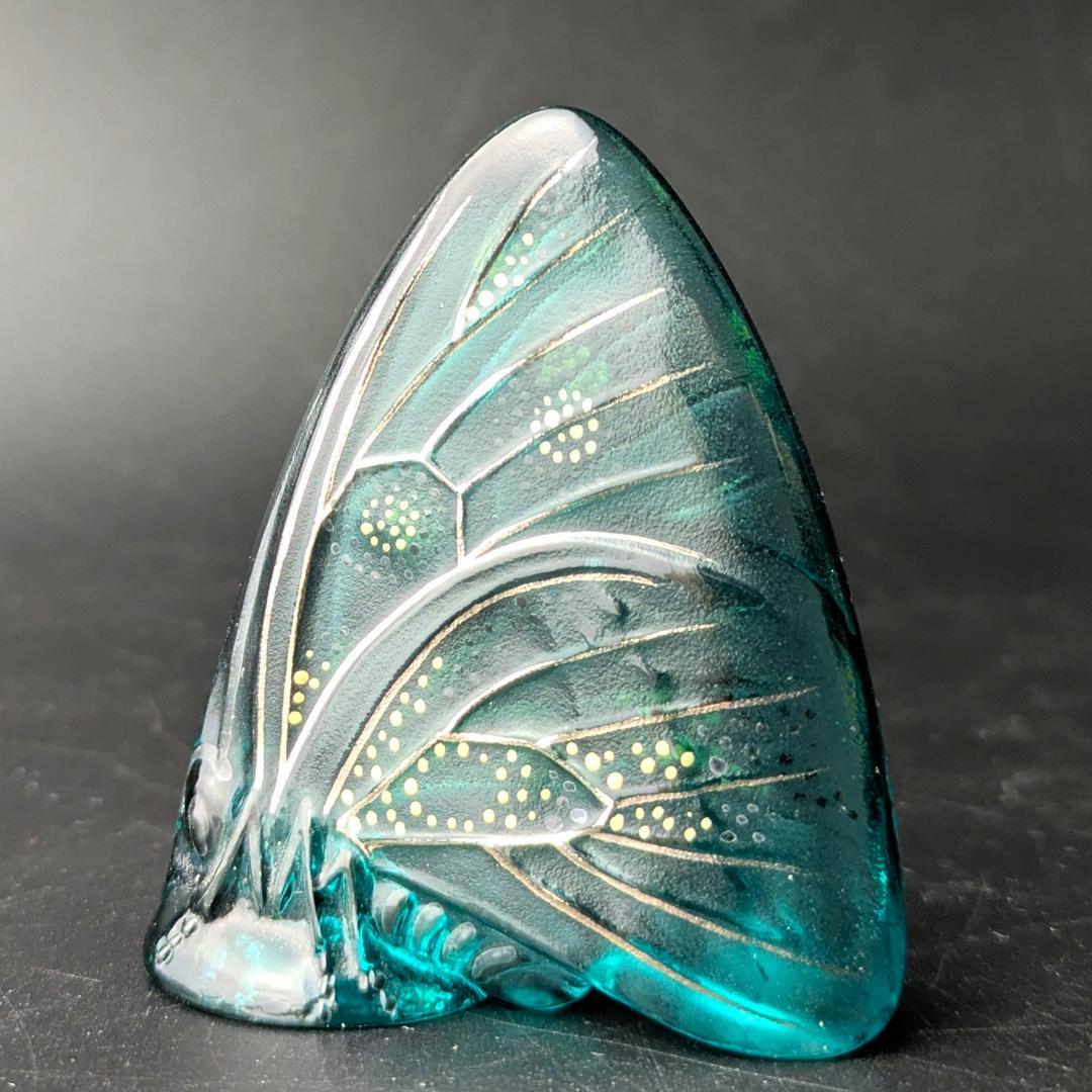 卓上芸術 ラリック 青ガラス彩色 パピヨン蝶オブジェ入手至難　精密エナメル