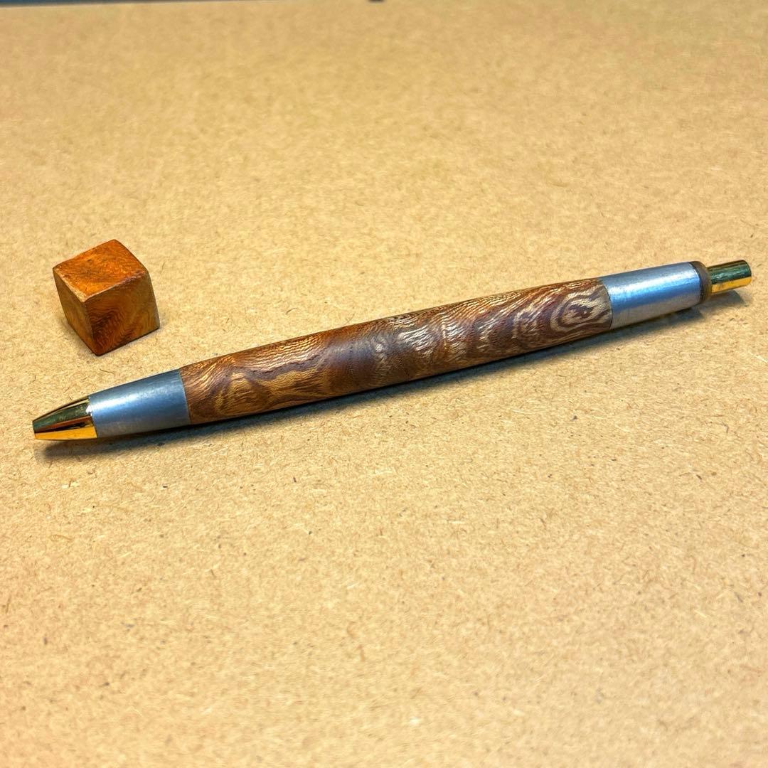 ボールペン あけぼの工房 欅 極上杢ツートン