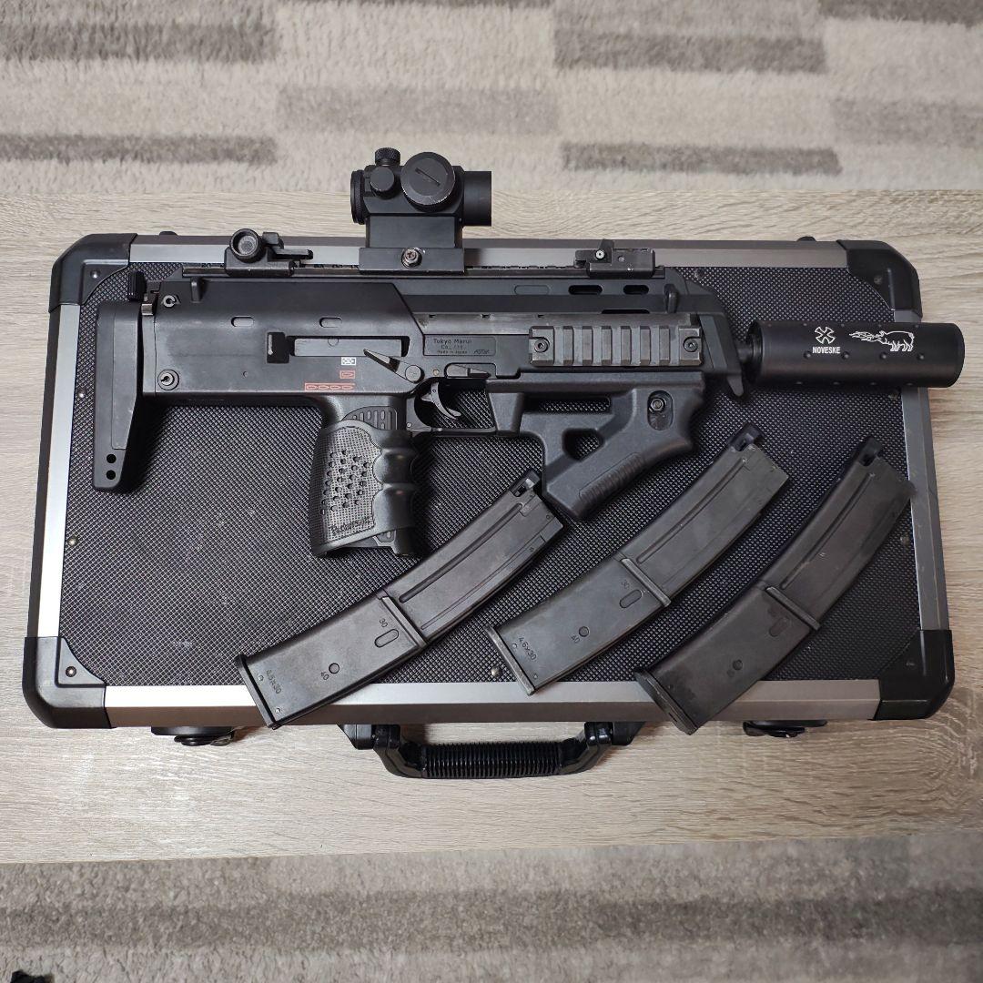 東京マルイ　MP7A1 ガスブローバック ケース付き