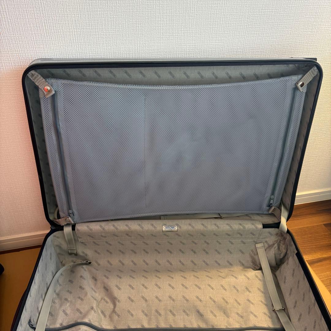 リモワ　サルサ　キャリーケース　104L