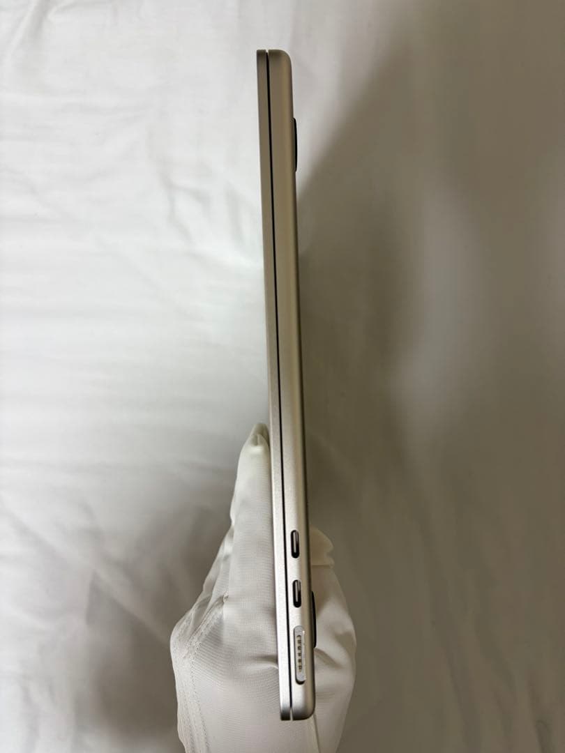 MacBookAir M2 13.6インチ 8GB/256GB スターライト