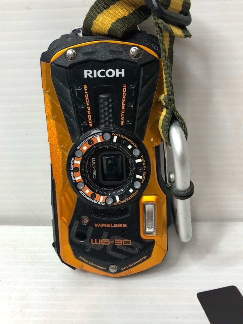 Ricoh wg-30 コンパクトデジタルカメラ　送料無料
