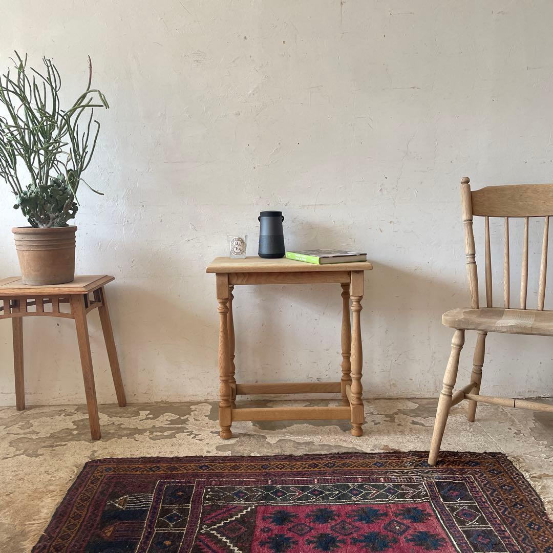 サイドテーブル・ナイトテーブル・ローテーブル tinky