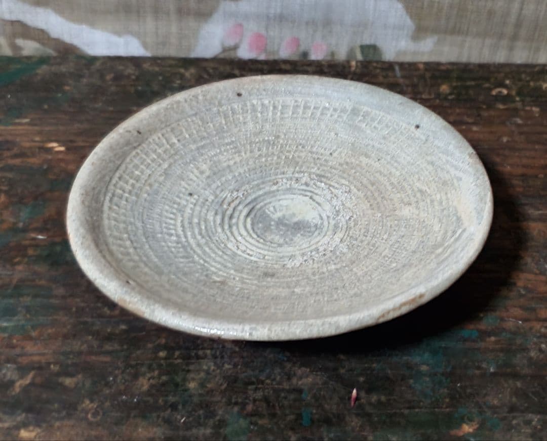 李朝 粉靑沙器印花文平皿