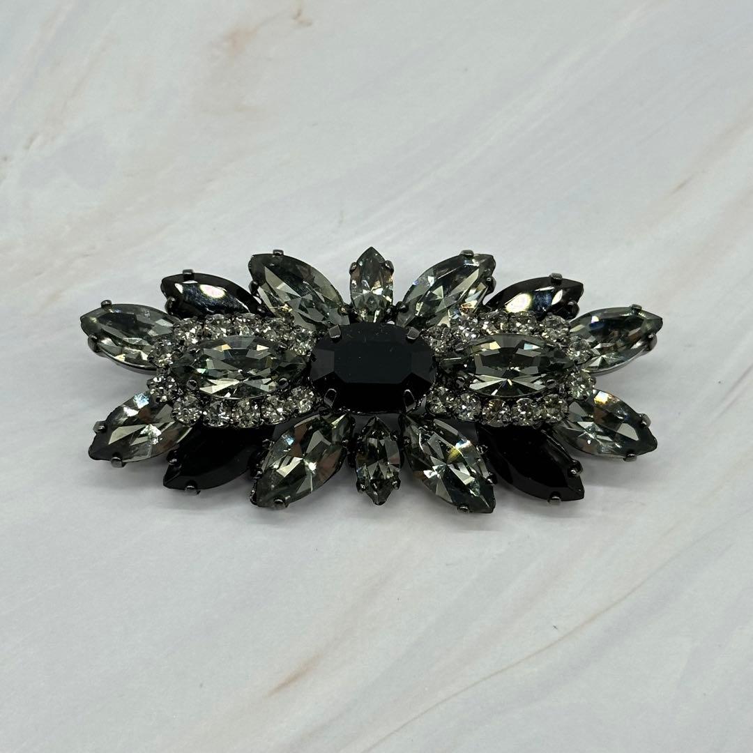 【美品】FOXEY ブローチ ビジュー ラインストーン ブラック系