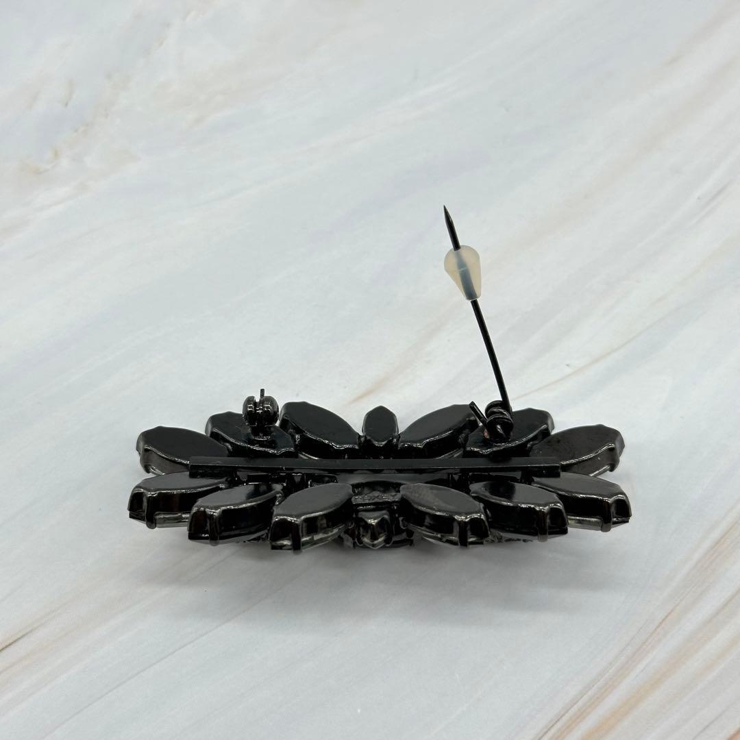 【美品】FOXEY ブローチ ビジュー ラインストーン ブラック系