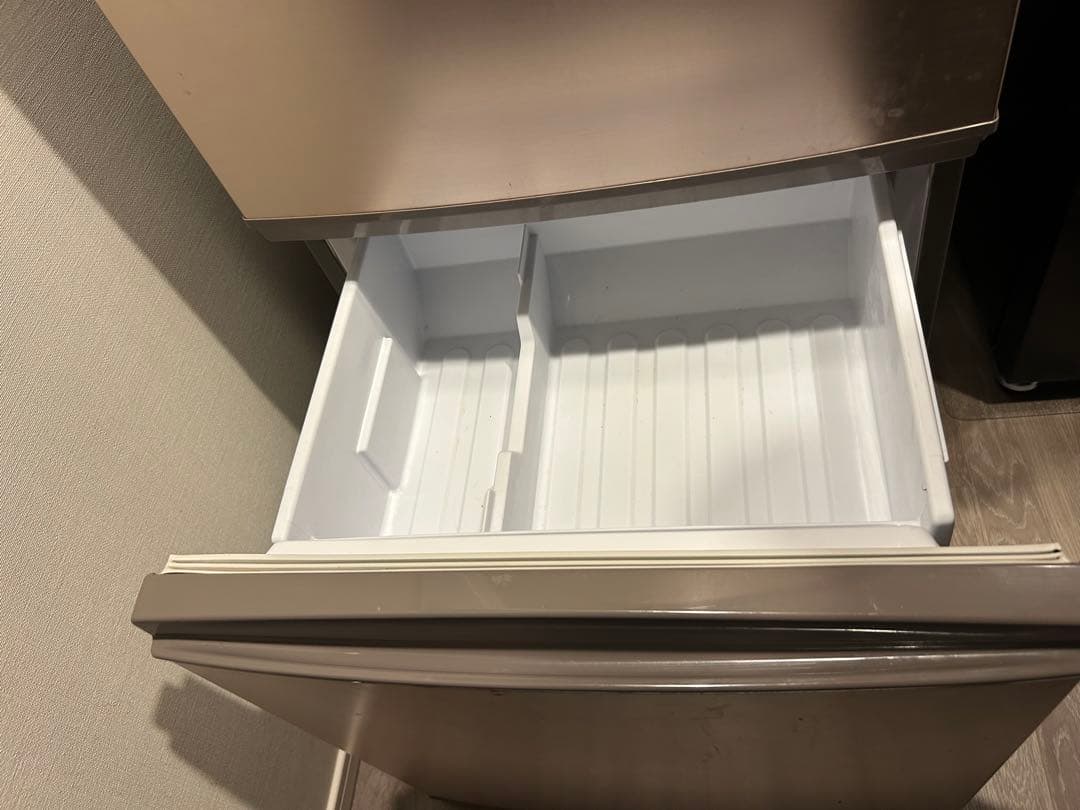 【SHARP】冷蔵庫 上冷蔵・下冷凍