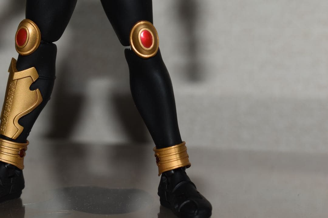 2*O様 S.H.Figuarts 真骨彫製法仮面ライダークウガ ライジングマイ