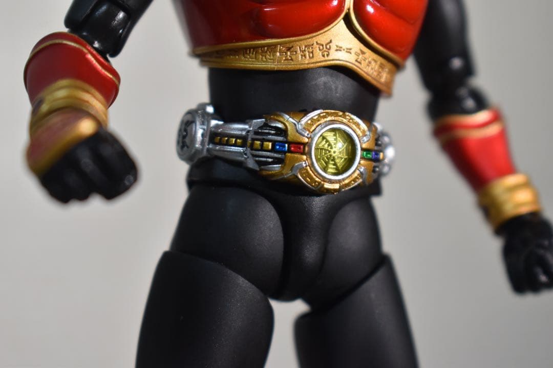 2*O様 S.H.Figuarts 真骨彫製法仮面ライダークウガ ライジングマイ