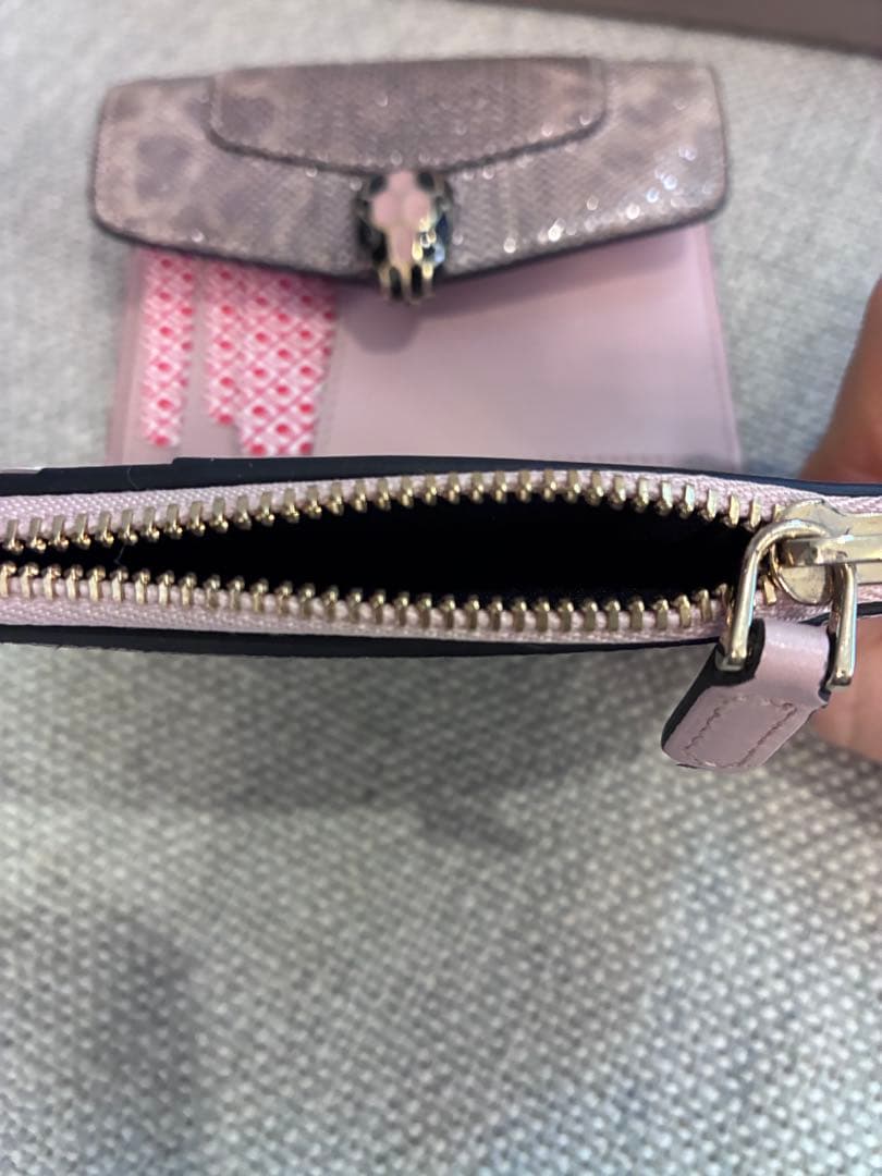 BVLGARI ブルガリセルペンティ フォーエバー 二つ折り財布