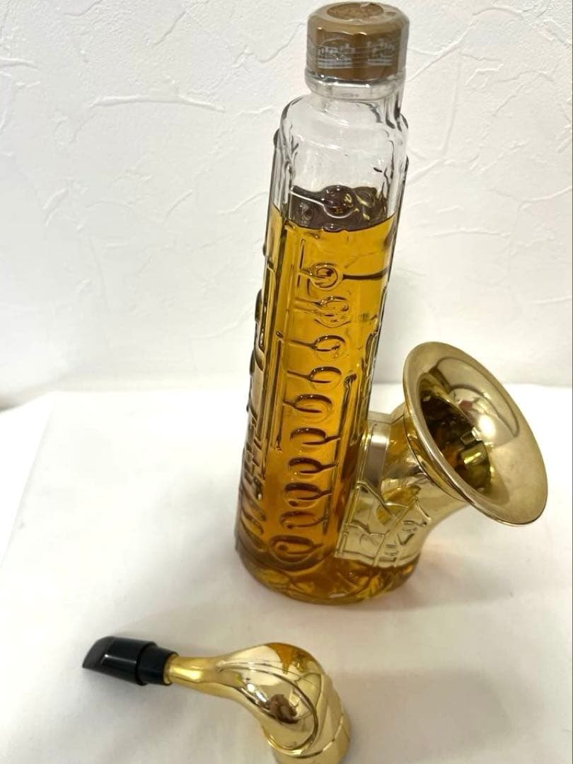 【値下・未開封】サントリーウイスキー　楽器シリーズ　サックス型【古酒】