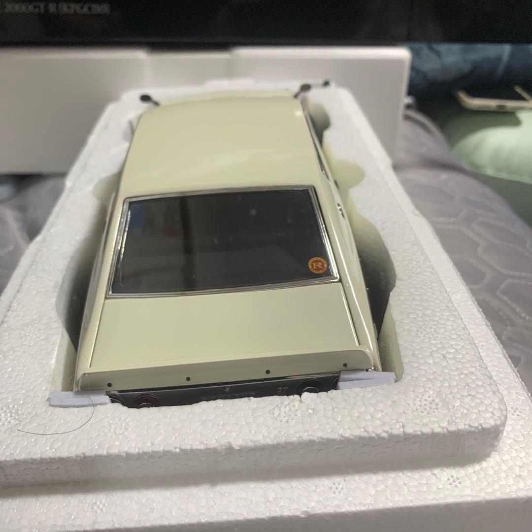 新品未使用京商 箱付1/18ケンメリ2000GT-R (KPGC110)ミニカー
