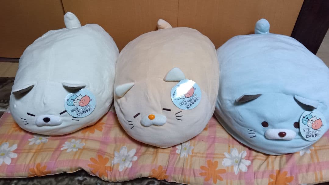 のびるよ にゃもち かすたーど BIG クッション ごろねこサミット 第6弾
