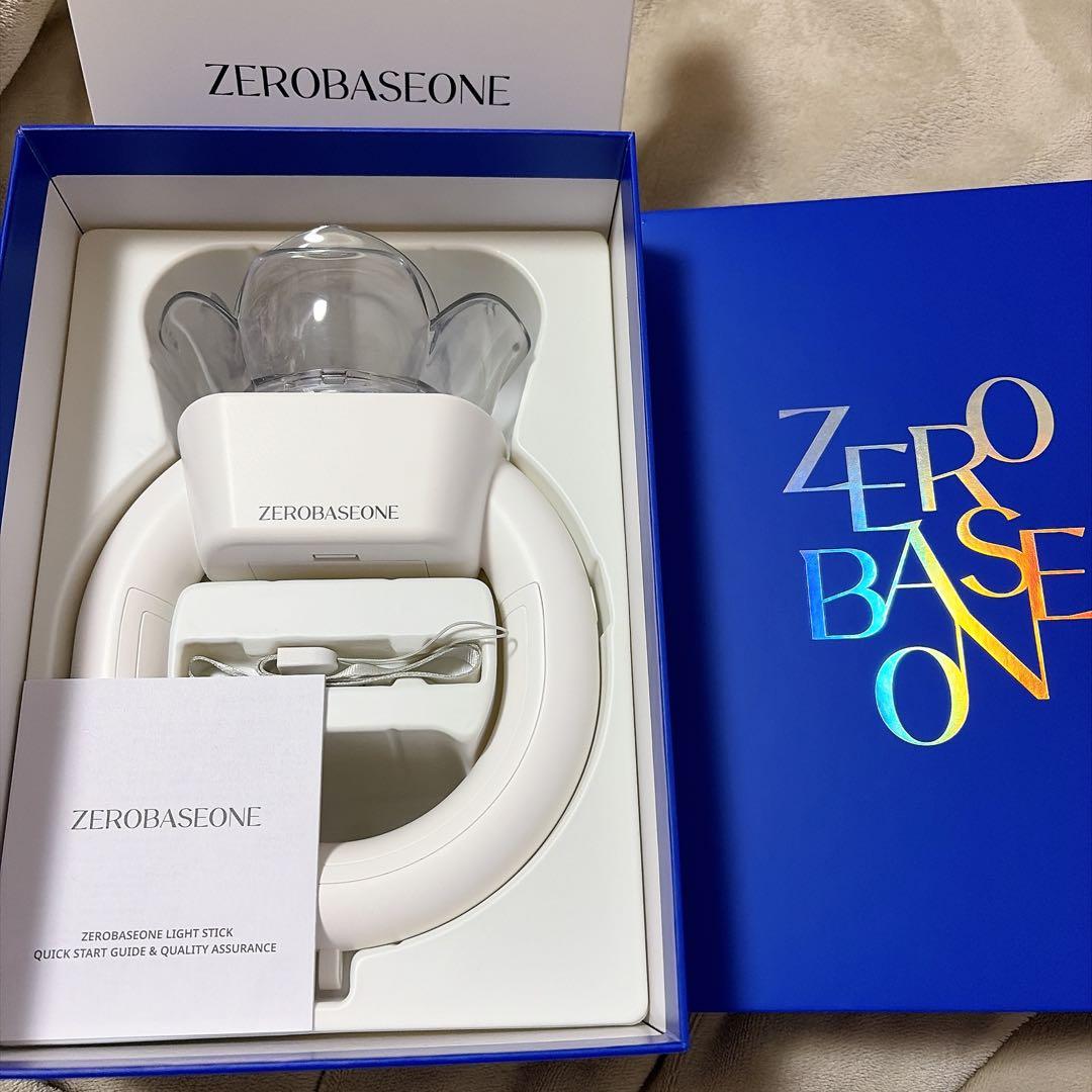 ZEROBASEONE 公式ペンライト