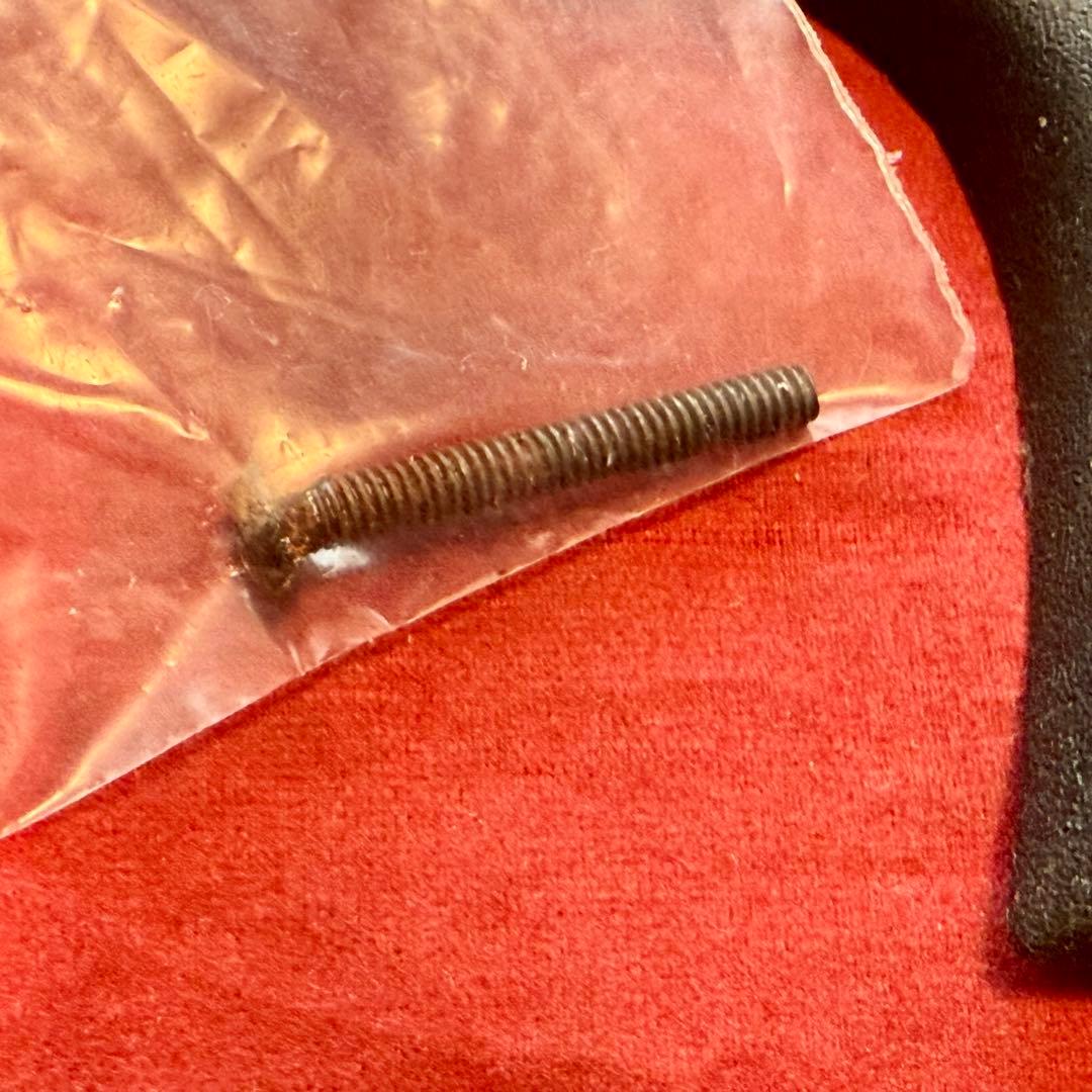 コマンチ 木製グリップ コルト/ ルガー 互換？