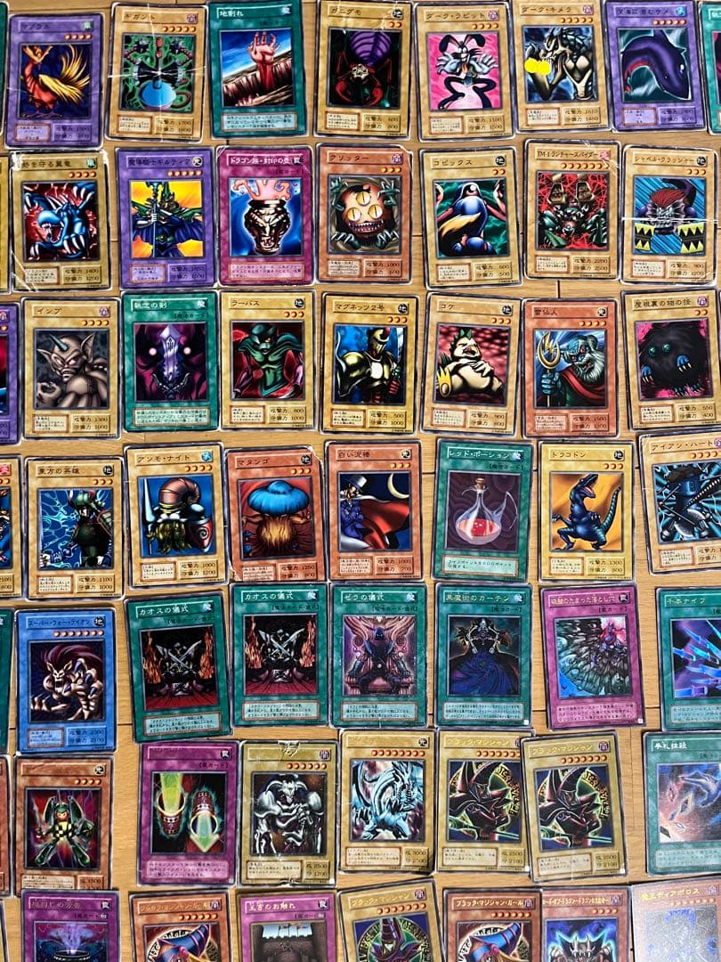 遊戯王　初期・2期含むカードまとめ売り　キラ複数約1000枚セット引退品OCG