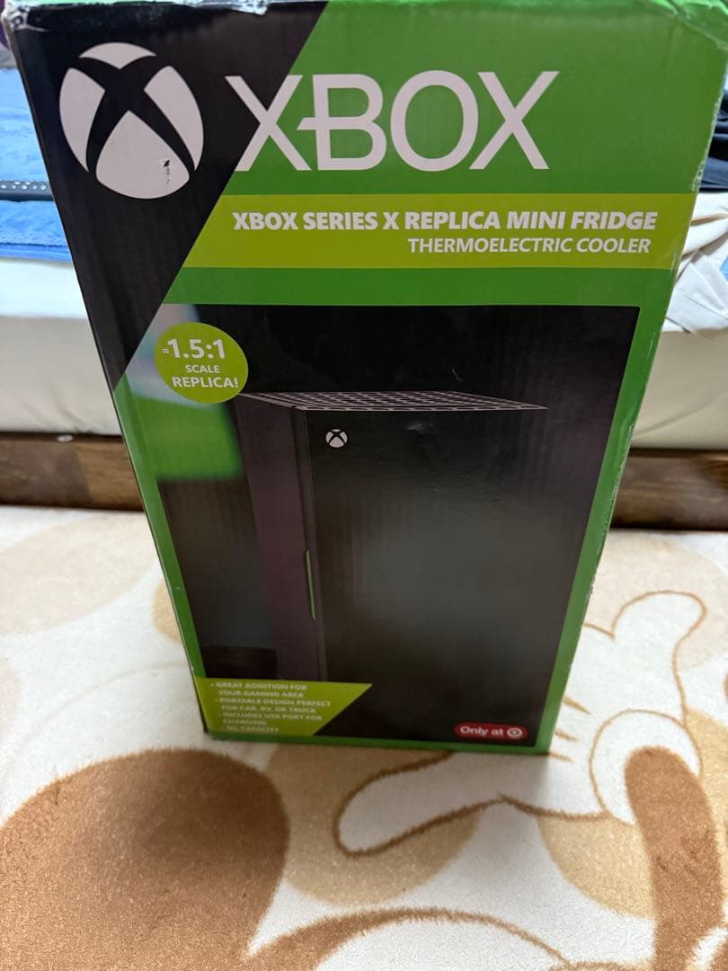 Xbox Series X Mini Fridge ミニ冷蔵庫