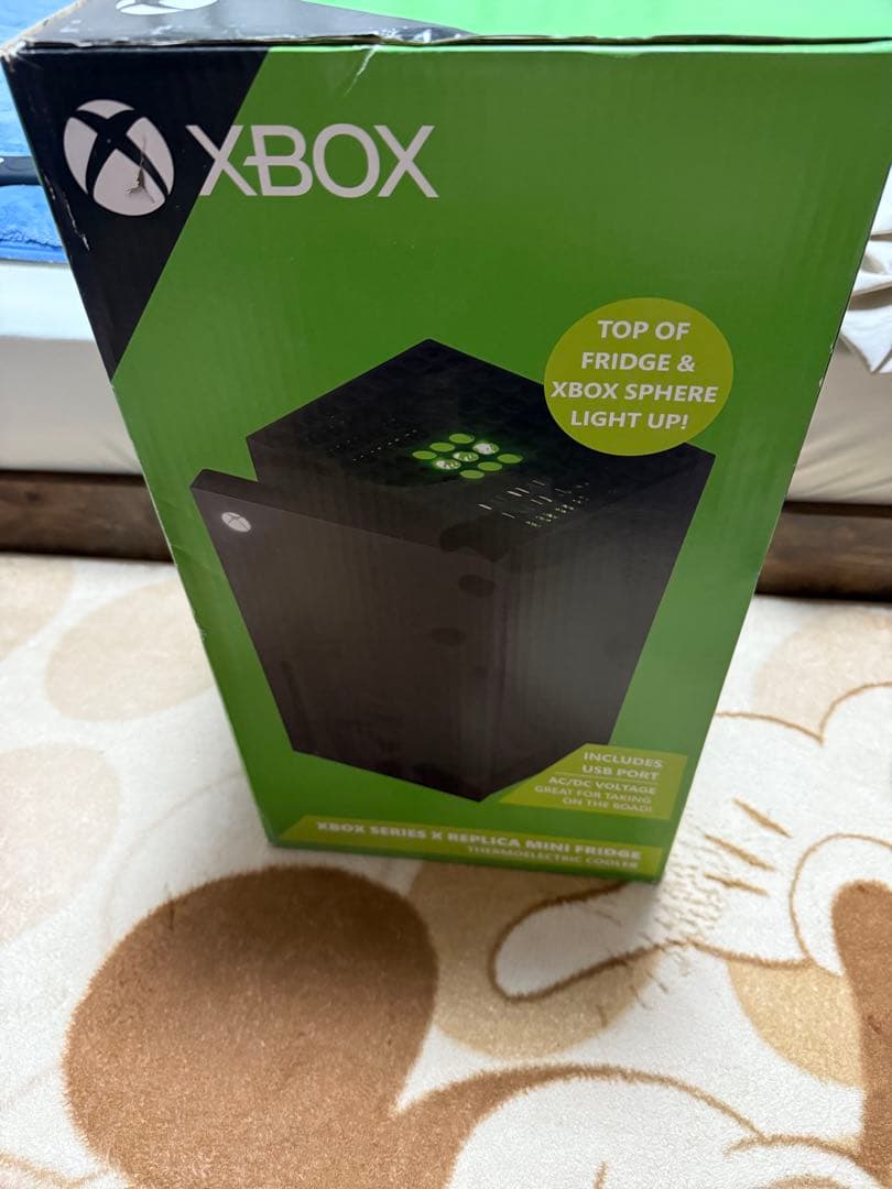 Xbox Series X Mini Fridge ミニ冷蔵庫