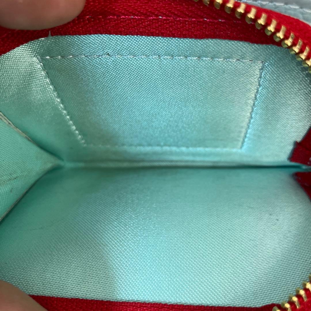 美品Fioraria グレー 二つ折り財布