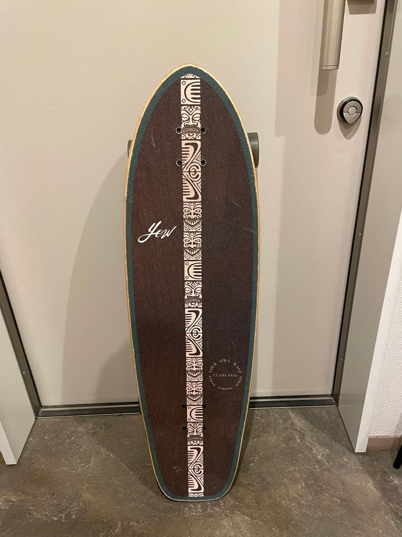 Yow サーフスケートボード　TEAHUPPO 34インチ