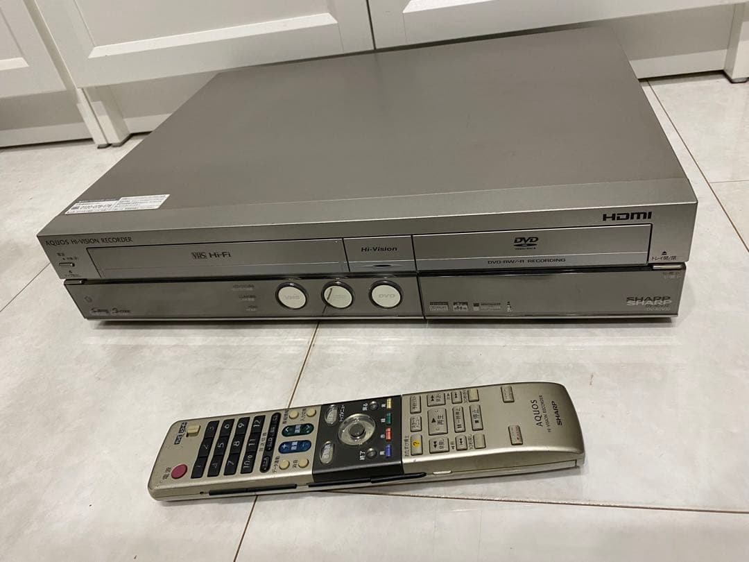 SHARP AQUOS DV-ACV32 デジタルハイビジョンレコーダー