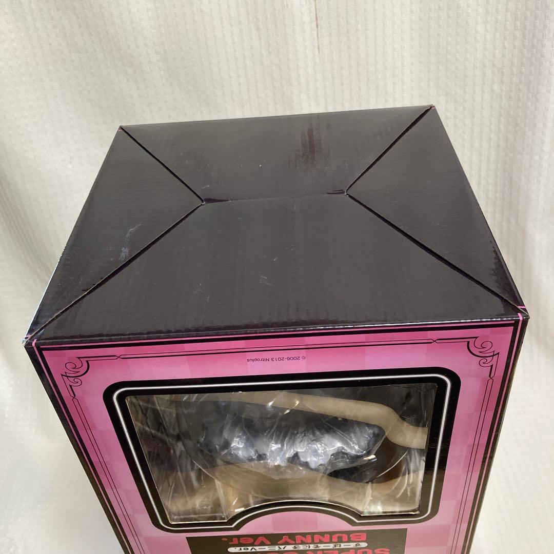 SUPER SONIKO BUNNY Ver. フィギュア