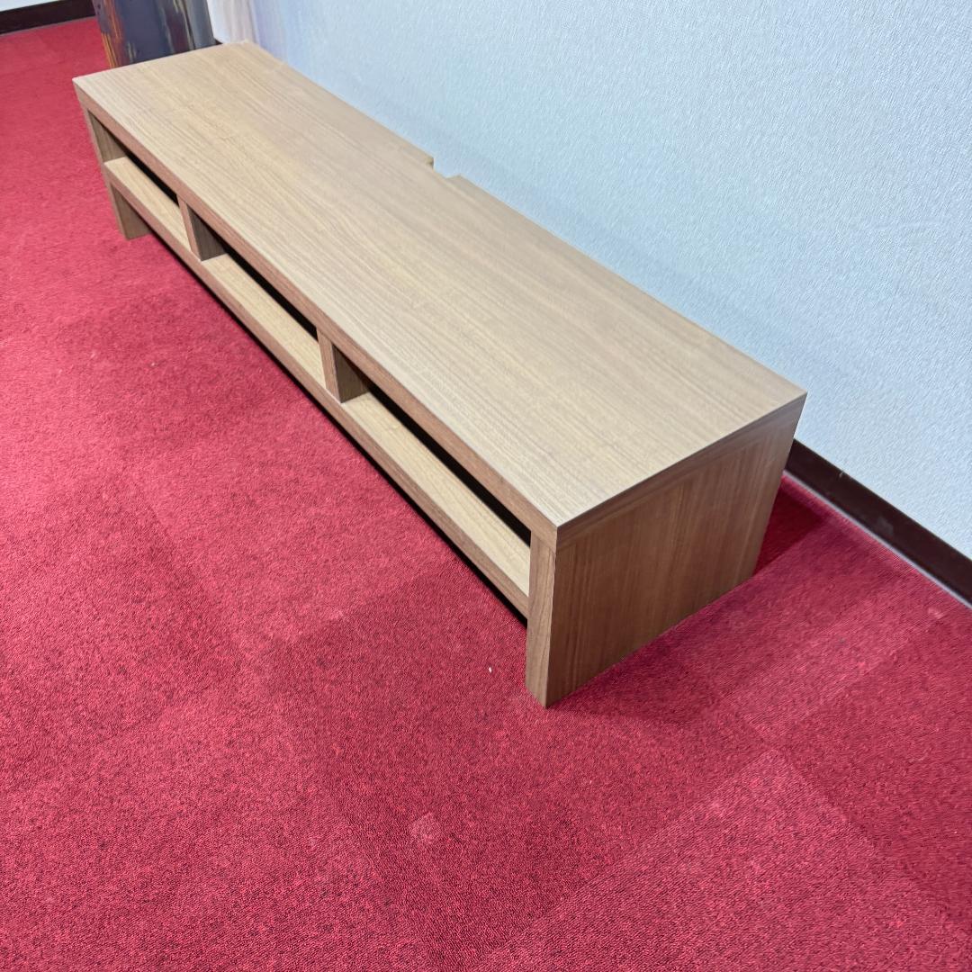 東京23区送料無料　超美品テレビボード1600mm　展示品未使用