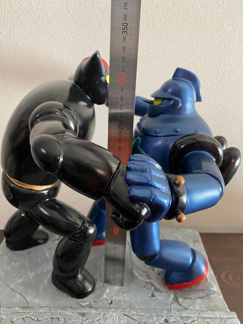 鉄人28号　ブラックオックス　フィギュア　置物