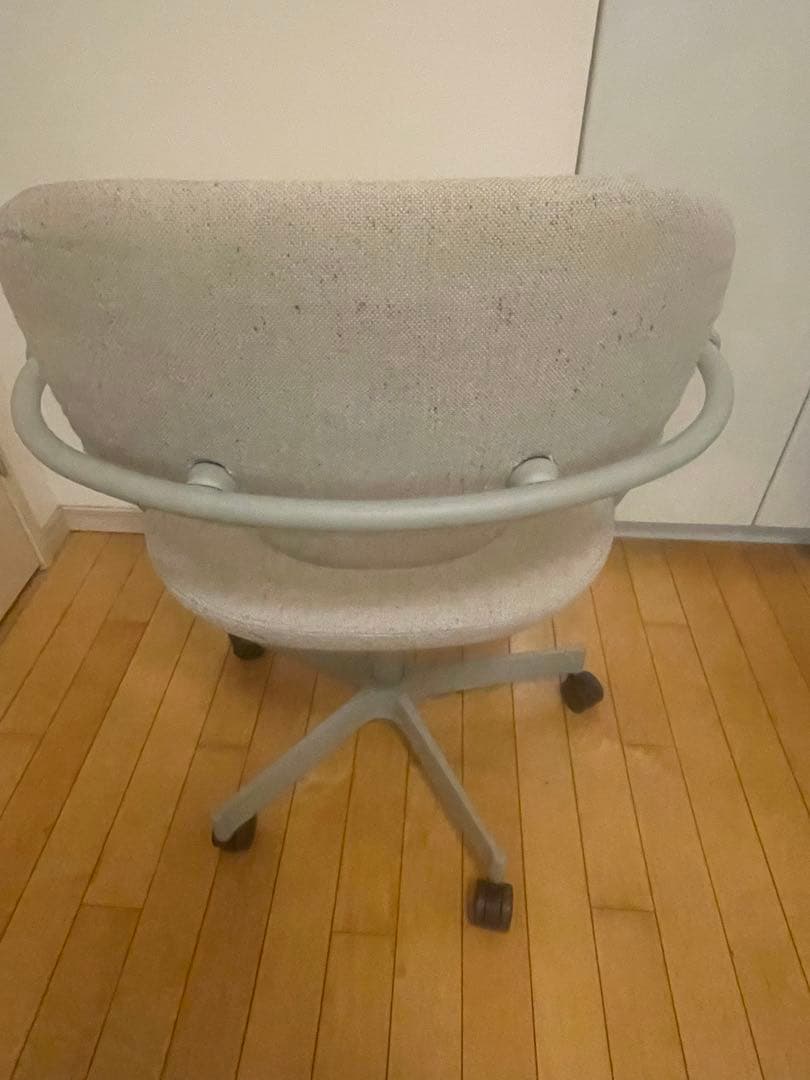 イトーキ バーテブラ03)ナイロンキャスター エクリュベージュ×ペールオリーブ