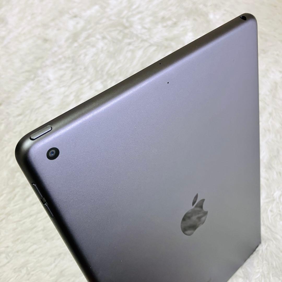 Apple iPad 第9世代 256GB ＋ スマートキーボード セット