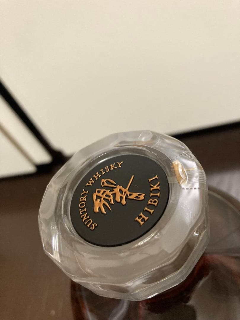 サントリー 響 21年 カートン付 ウイスキー