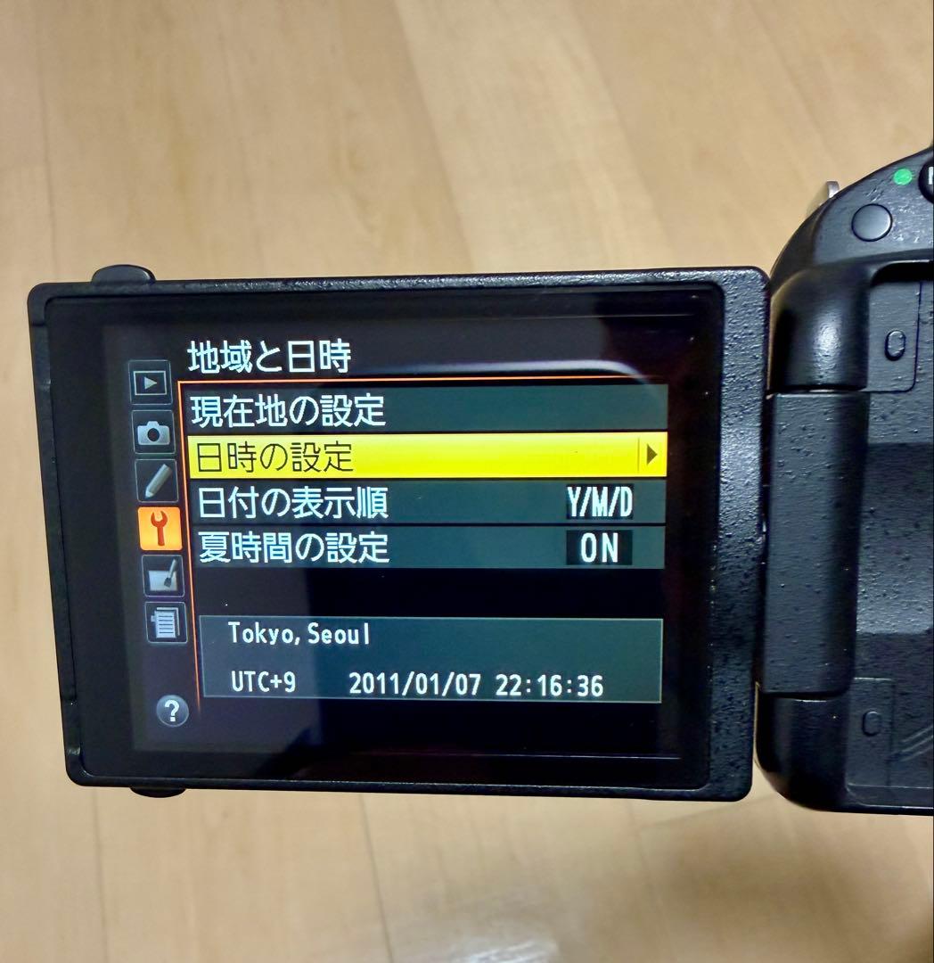 Nikon D5100 ボディ（バッテリー・充電器付）
