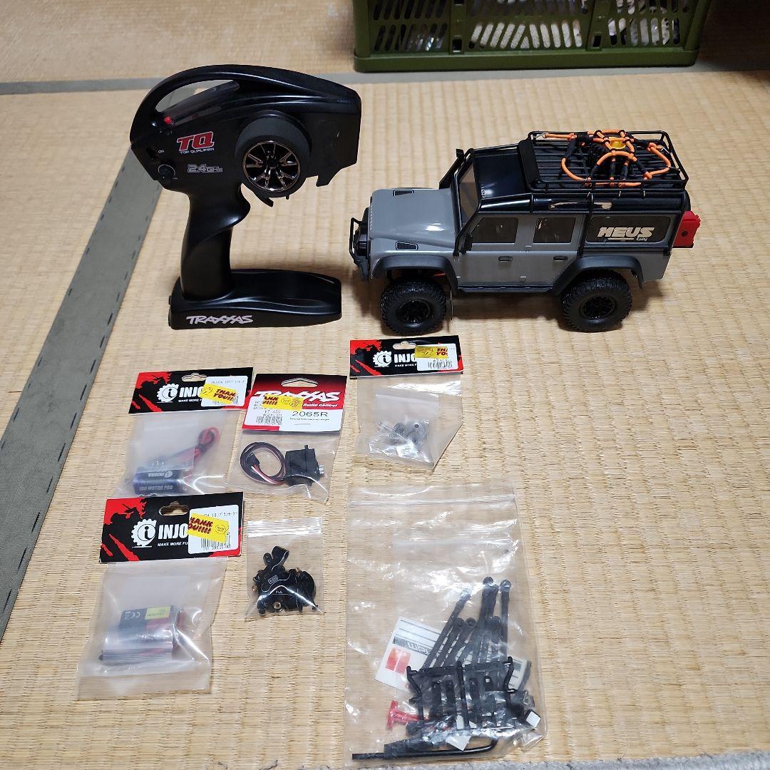 トラクサス　ディフェンダーtrx4mフルセット　オプション付　数回室内走行済み