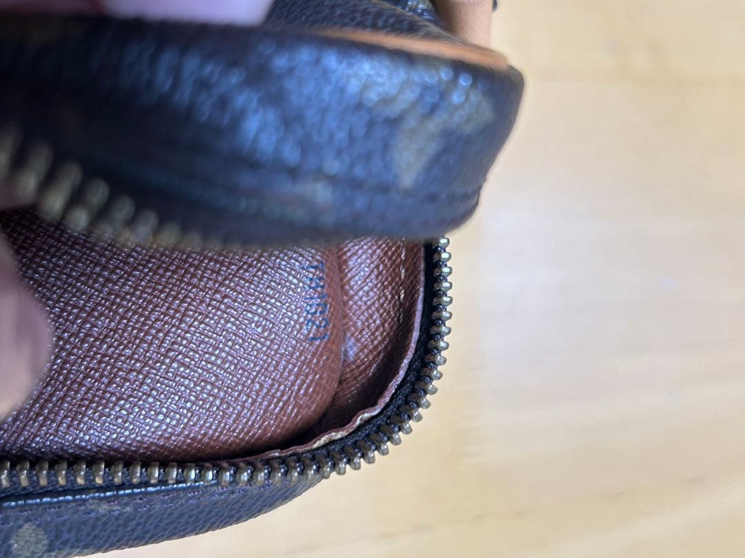 Louis Vuitton アマゾン ショルダーバッグ