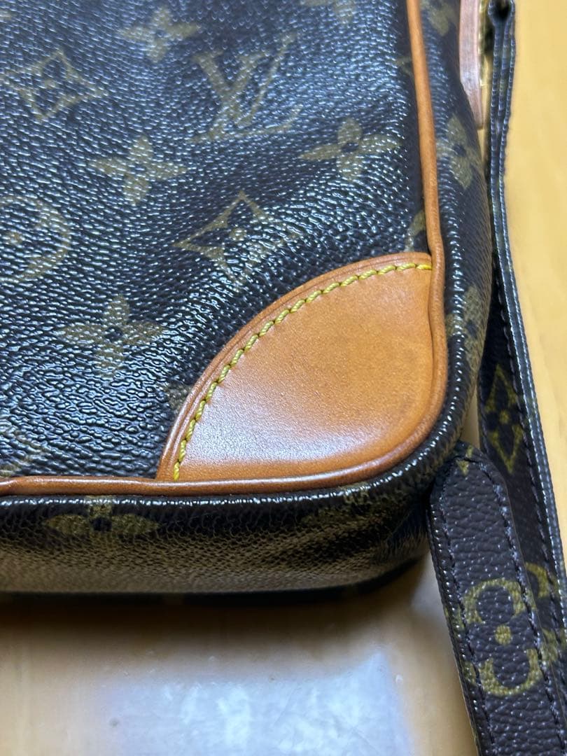 Louis Vuitton アマゾン ショルダーバッグ