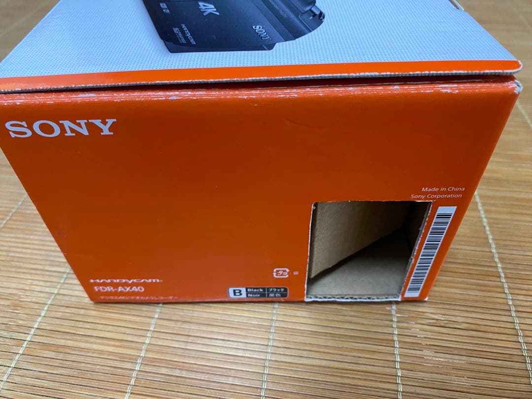 SONY FDR-AX40 4Kビデオカメラ 本体　中古　一部分割れあり