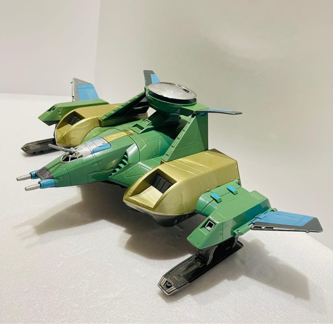 ウルトラマンガイア   戦闘機ピースキャリーとシグファイターEXのセット  中古