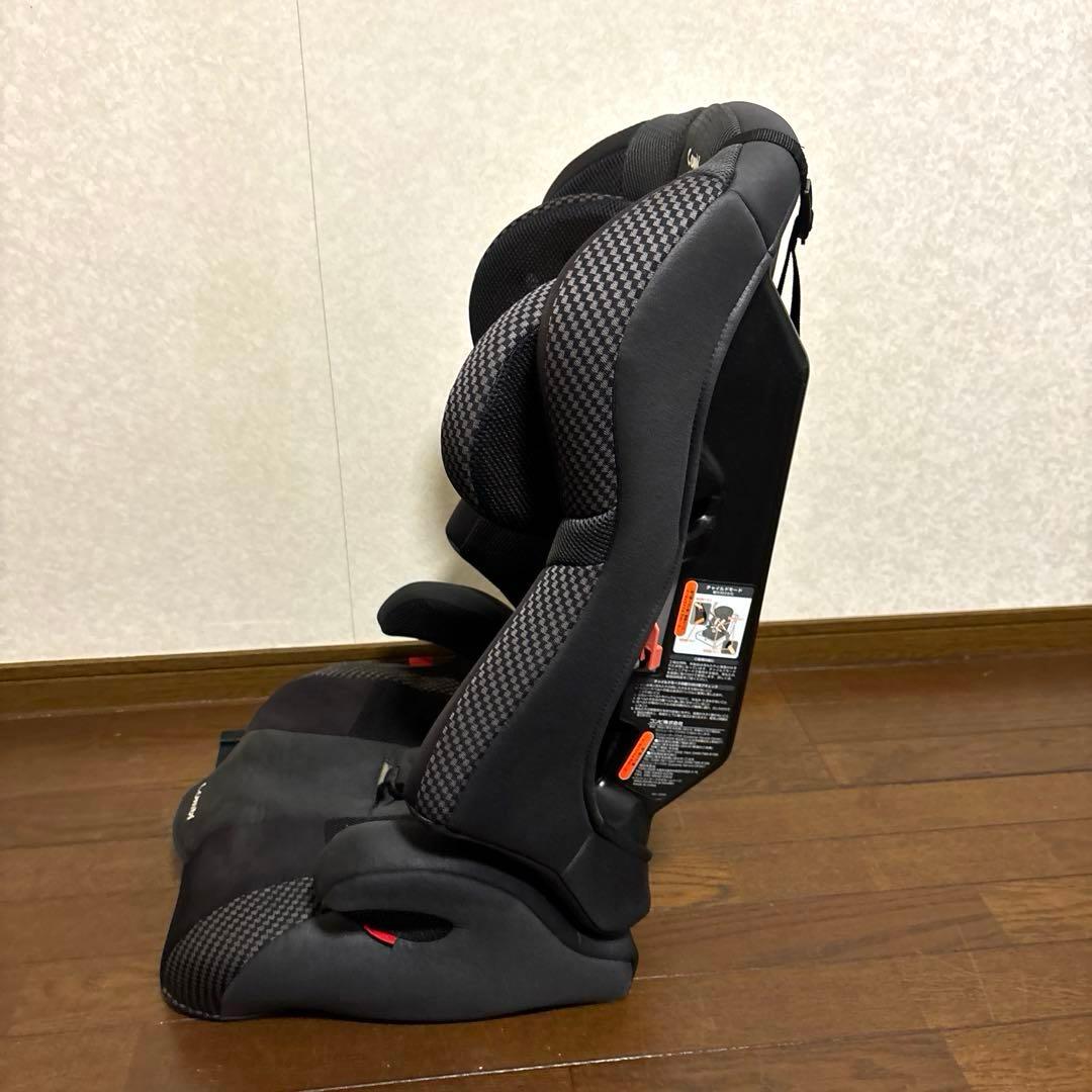 【良品】Combi ジョイトリップ ジュニアシート