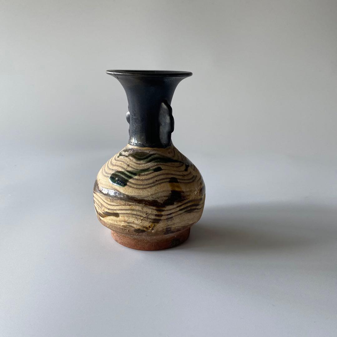 古唐津 唐津焼 岸岳系 花瓶 花器 花入れ 仏花瓶