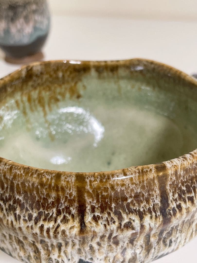 萩焼　山根清玩　しだれ釉　抹茶碗　光彩庵　陶器　孔雀釉　割り高台　煮物椀