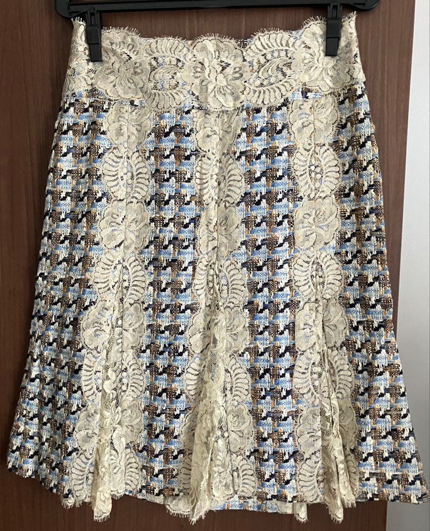 Dolce and Gabbana レディース膝丈スカート ツイード