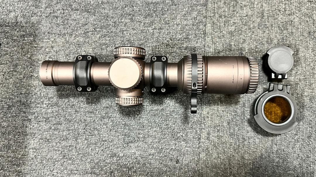 美品 実物 VOLTEX RZR-16009(UNITYマウントは付属しません)